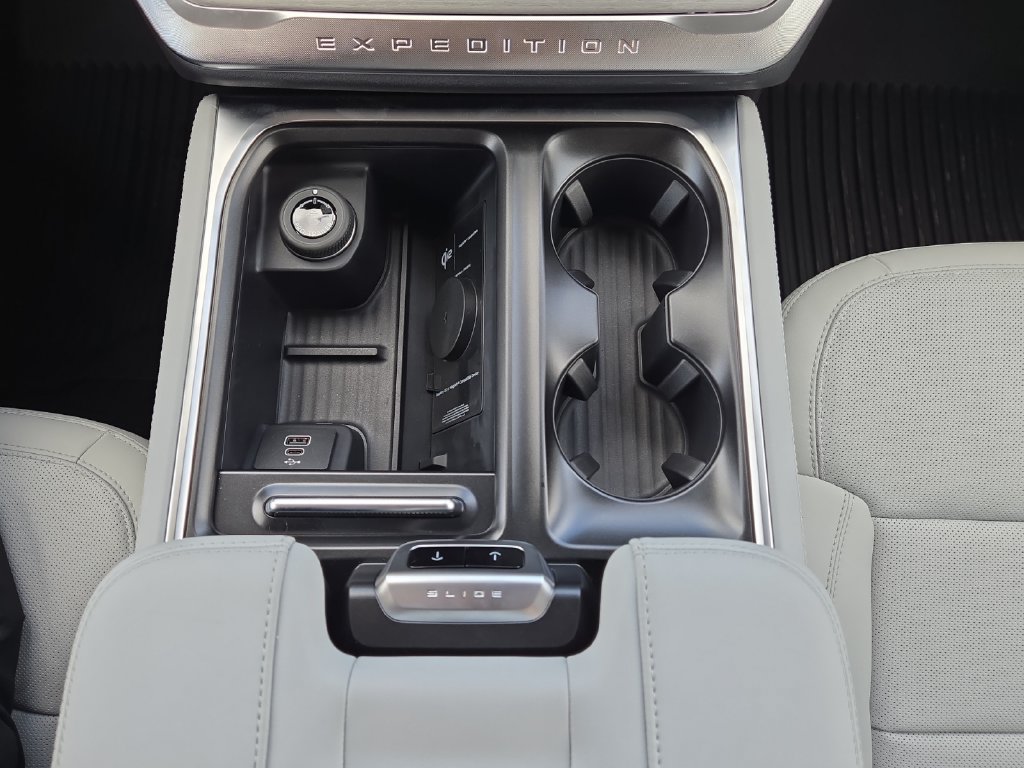 New 2027 Ford Expedition Max Platinum AWD/4WD image 28