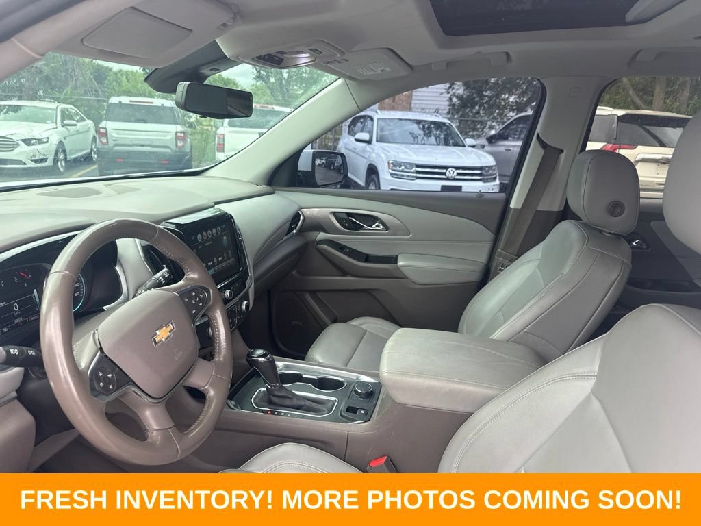 Used 2019 Chevrolet Traverse LT w/ LT Premium Package AWD/4WD image 8