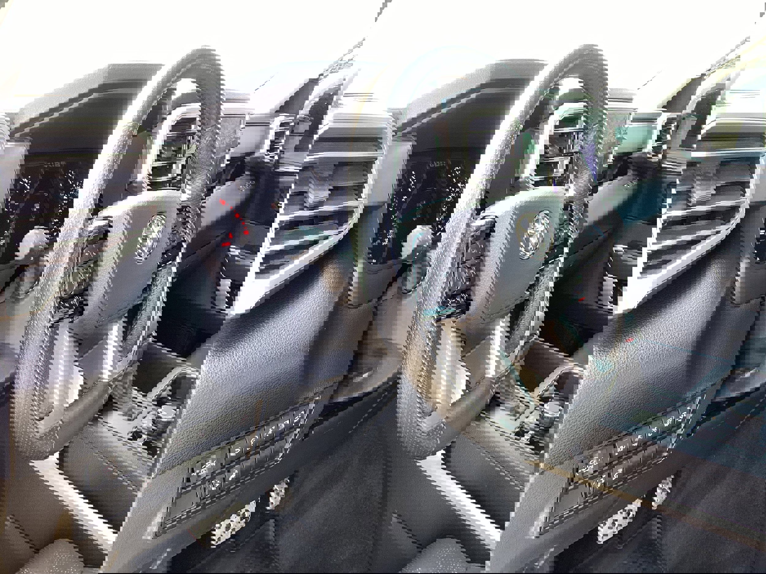 Used 2022 Toyota Tundra SR5 w/ TRD Off-Road Premium Package image 11