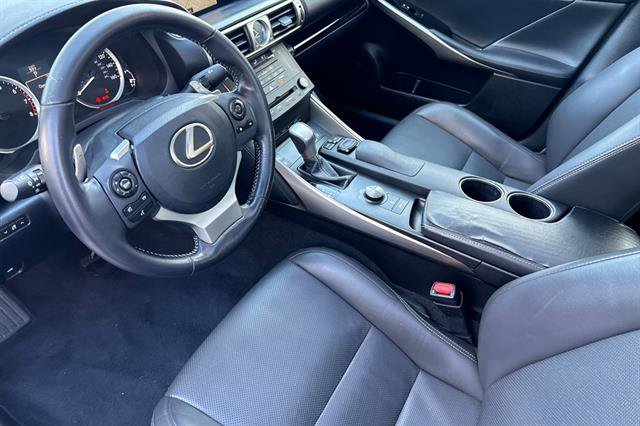 Used 2015 Lexus IS 250 image 9