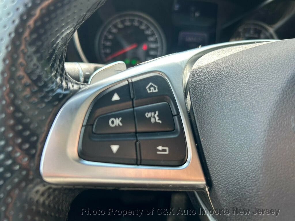 Used 2019 Mercedes-Benz GLC 43 AMG 4MATIC image 44