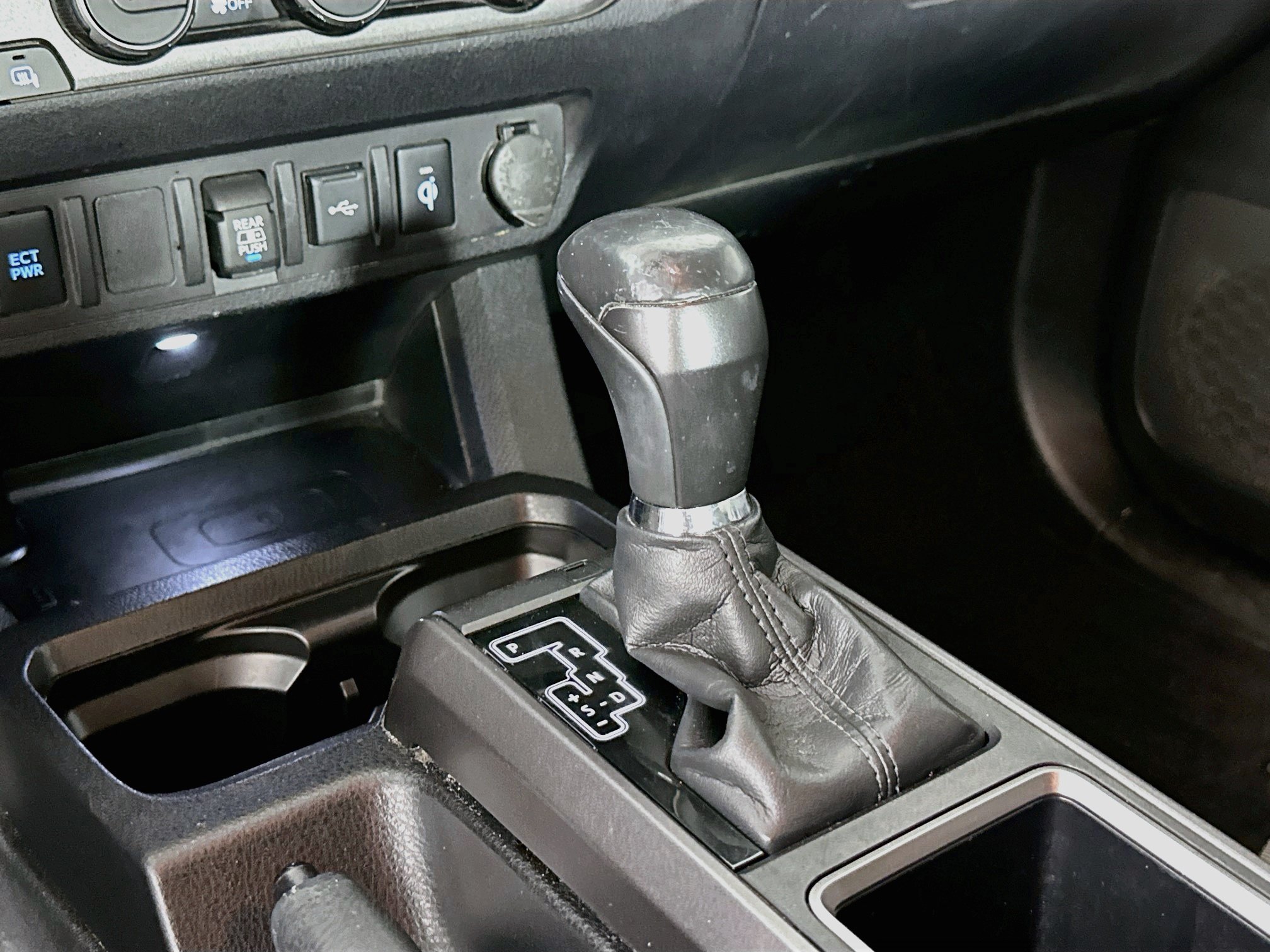 Used 2023 Toyota Tacoma TRD Off-Road AWD/4WD image 23