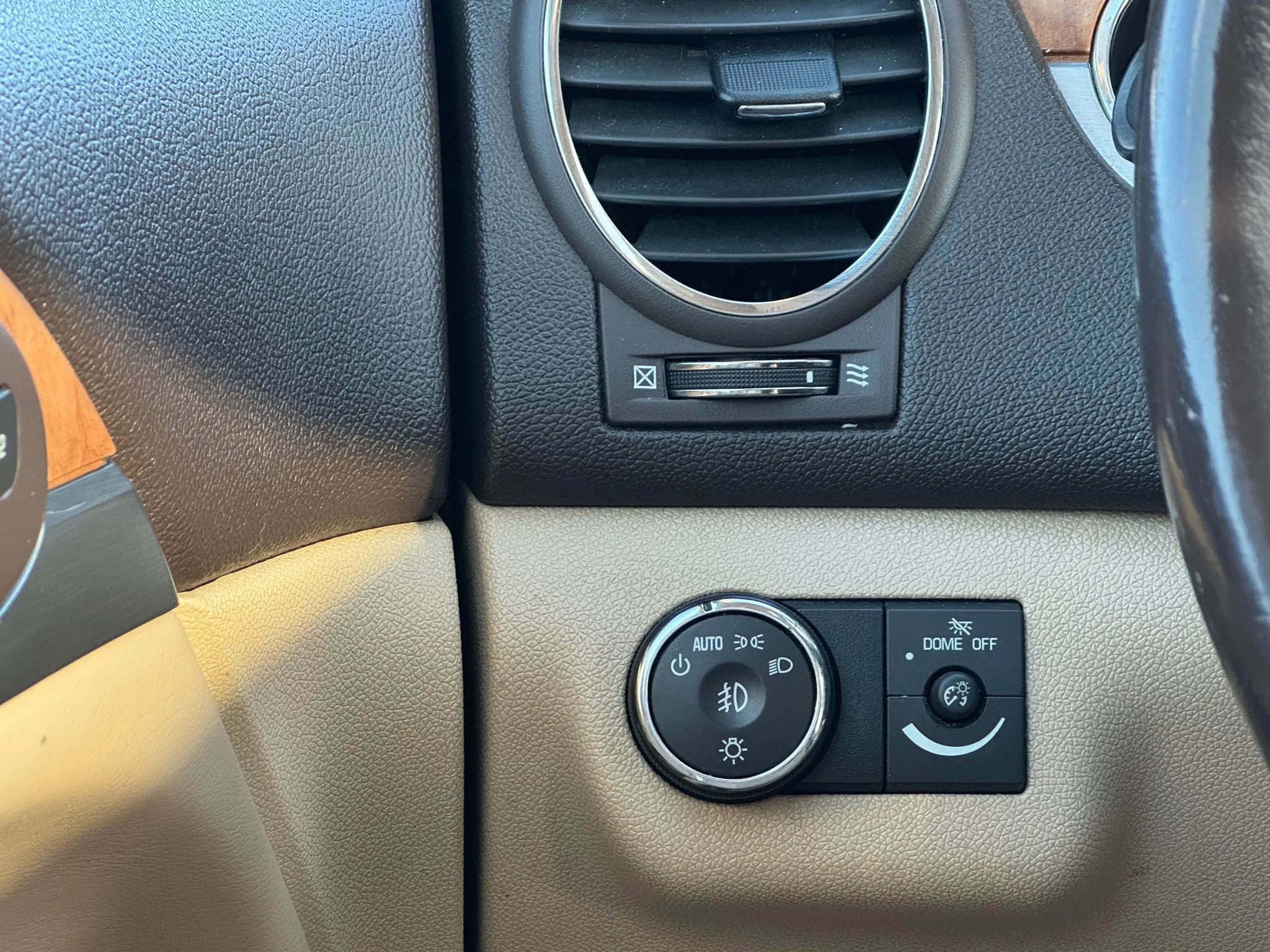 Used 2012 Buick Enclave Leather w/ Trailering Provision Package image 37