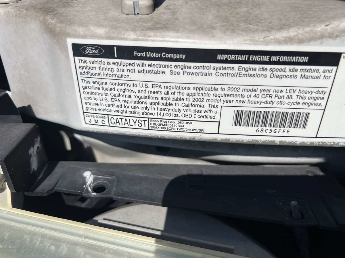 Used 2002 Ford E-450 and Econoline 450 RWD image 12