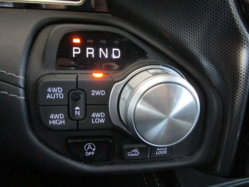 Used 2025 RAM 1500 Limited w/ Off Road Group AWD/4WD image 49