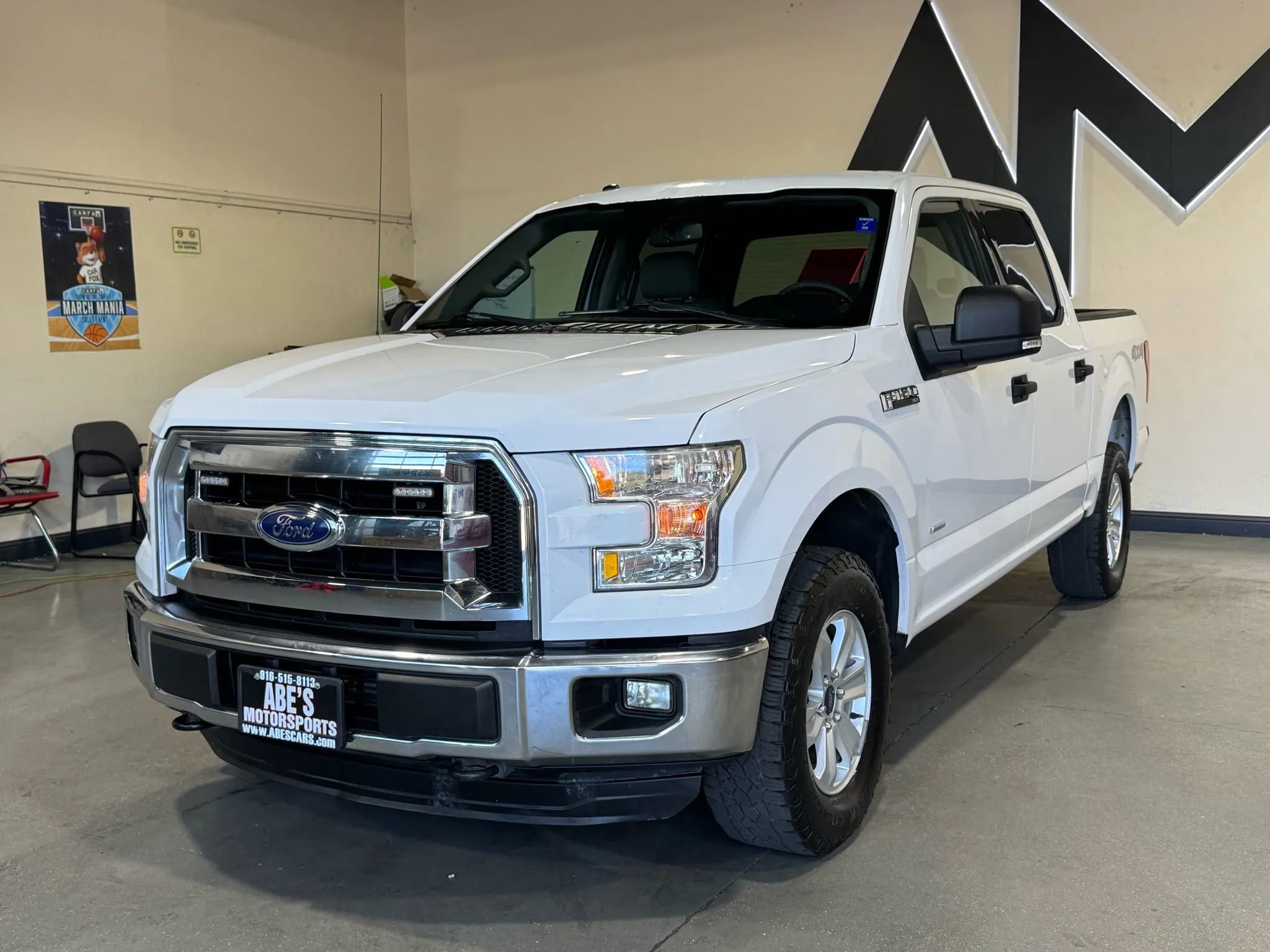 Used 2015 Ford F150 XLT w/ Equipment Group 301A Mid
