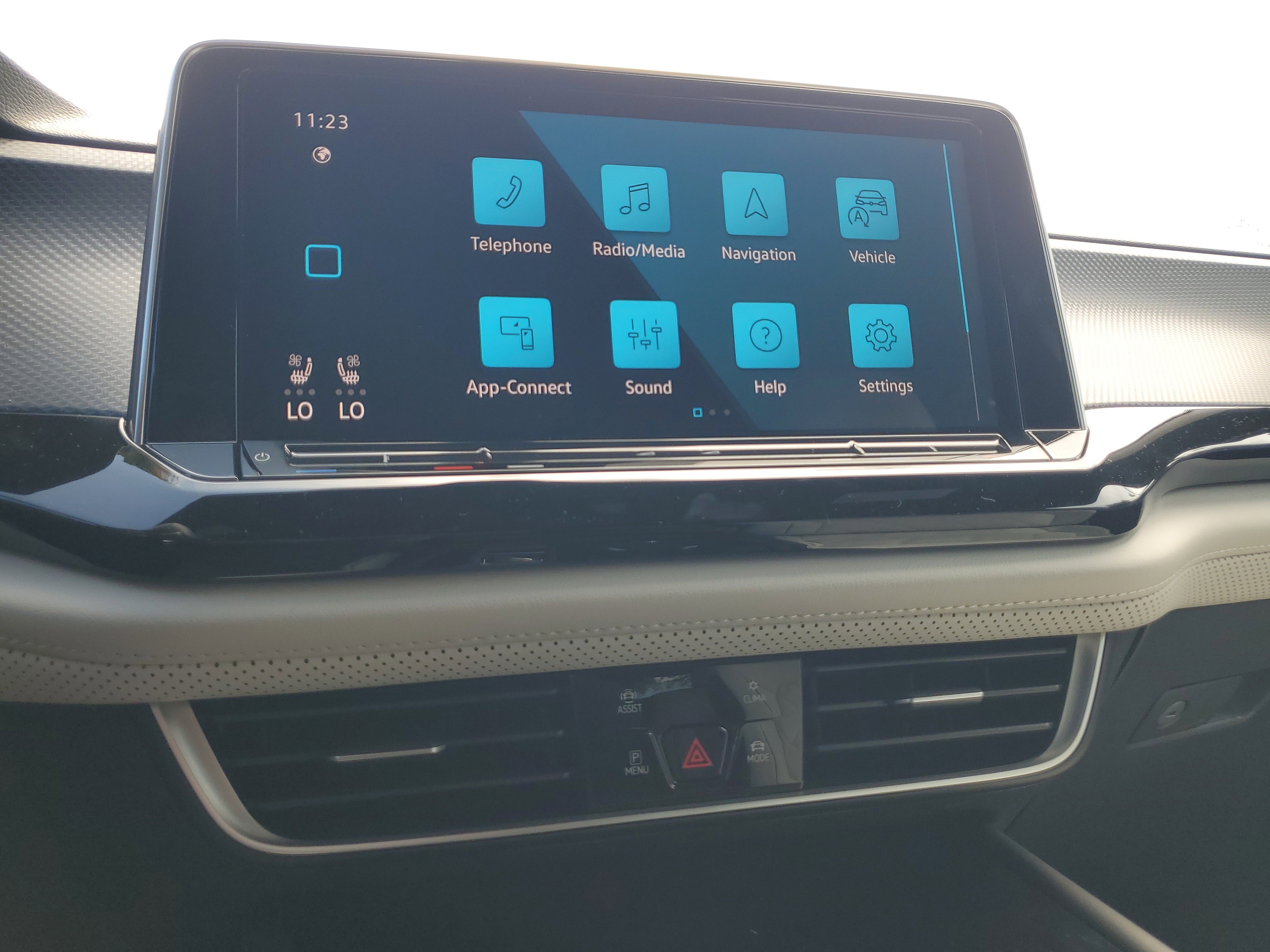 New 2025 Volkswagen Atlas Cross Sport SEL Premium R-Line image 28