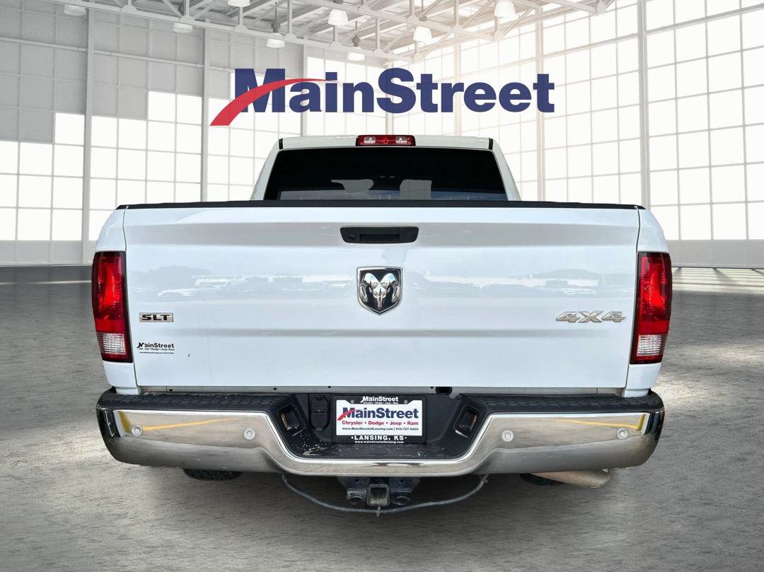 Used 2022 RAM 1500 Classic SLT w/ Electronics Group AWD/4WD image 4