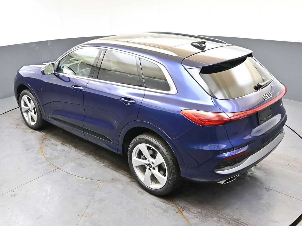 Certified 2025 Audi Q5 Premium Plus w/ Premium Plus image 39