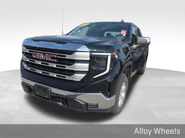 Used 2023 GMC Sierra 1500 SLE AWD/4WD image 5