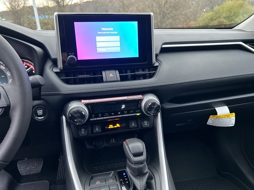 New 2025 Toyota RAV4 XLE image 11