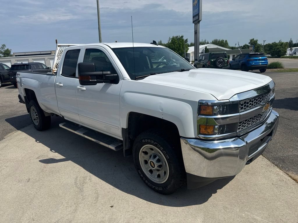 Used 2019 Chevrolet Silverado 2500 LT AWD/4WD image 3