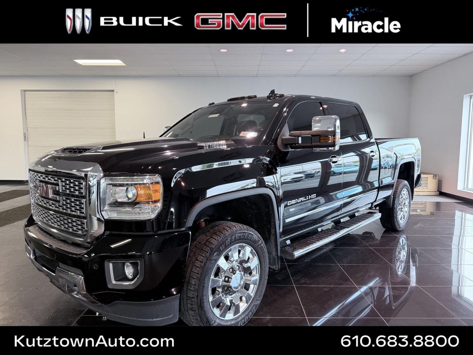 Used 2018 GMC Sierra 2500 Denali w/ Duramax Plus Package AWD/4WD image 1