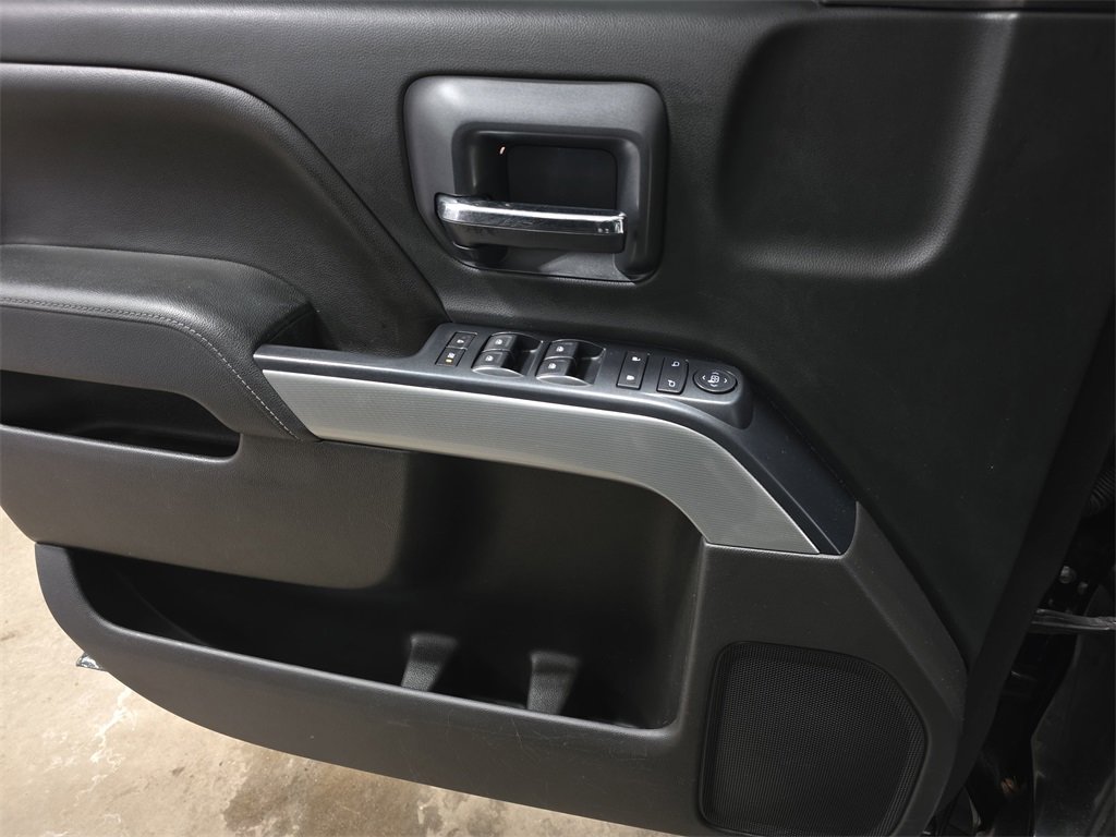 Used 2015 Chevrolet Silverado 1500 LT w/ Midnight Edition image 25