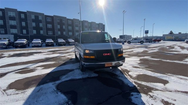 Used 2023 GMC Savana 2500 LS w/ Driver Convenience Package image 3