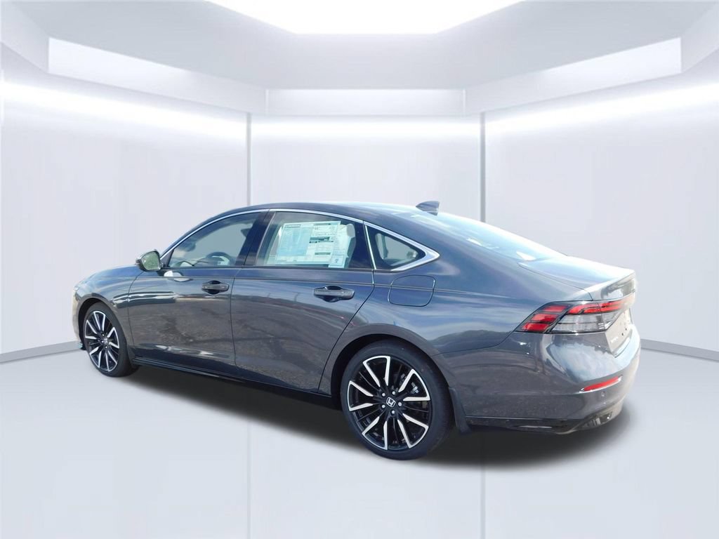 New 2026 Honda Accord Touring image 5