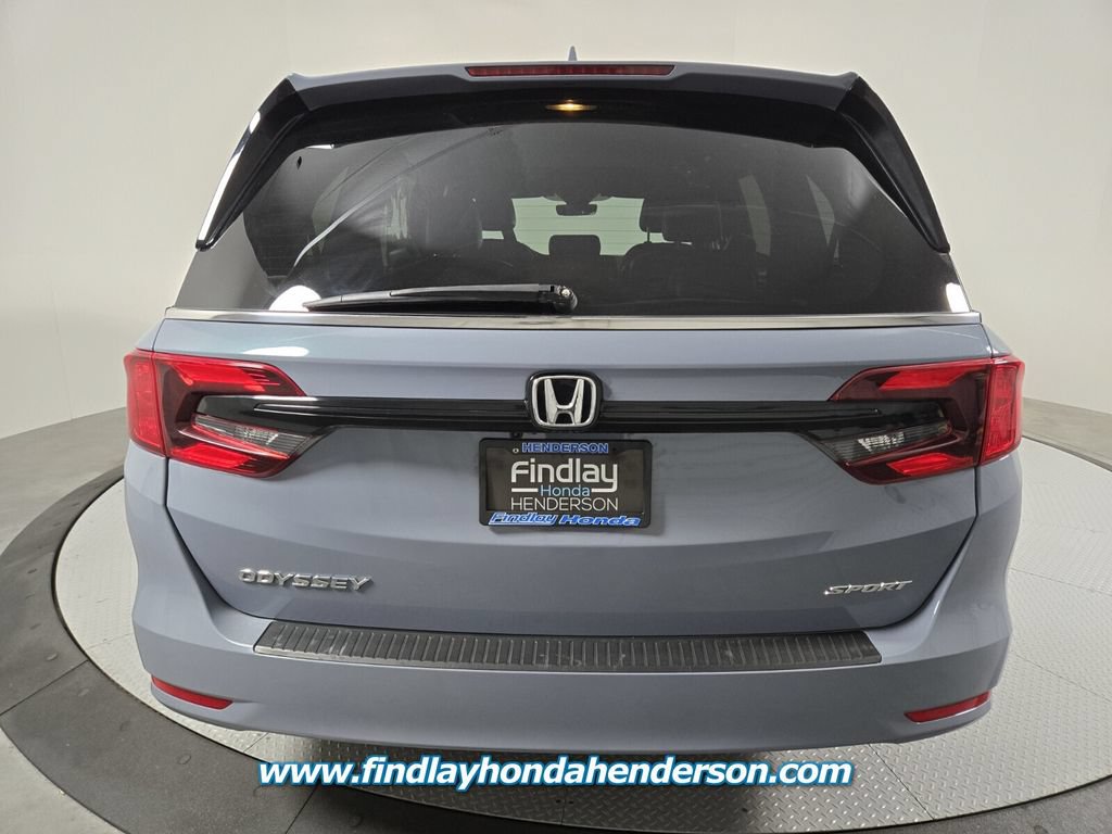 Used 2024 Honda Odyssey Sport image 5