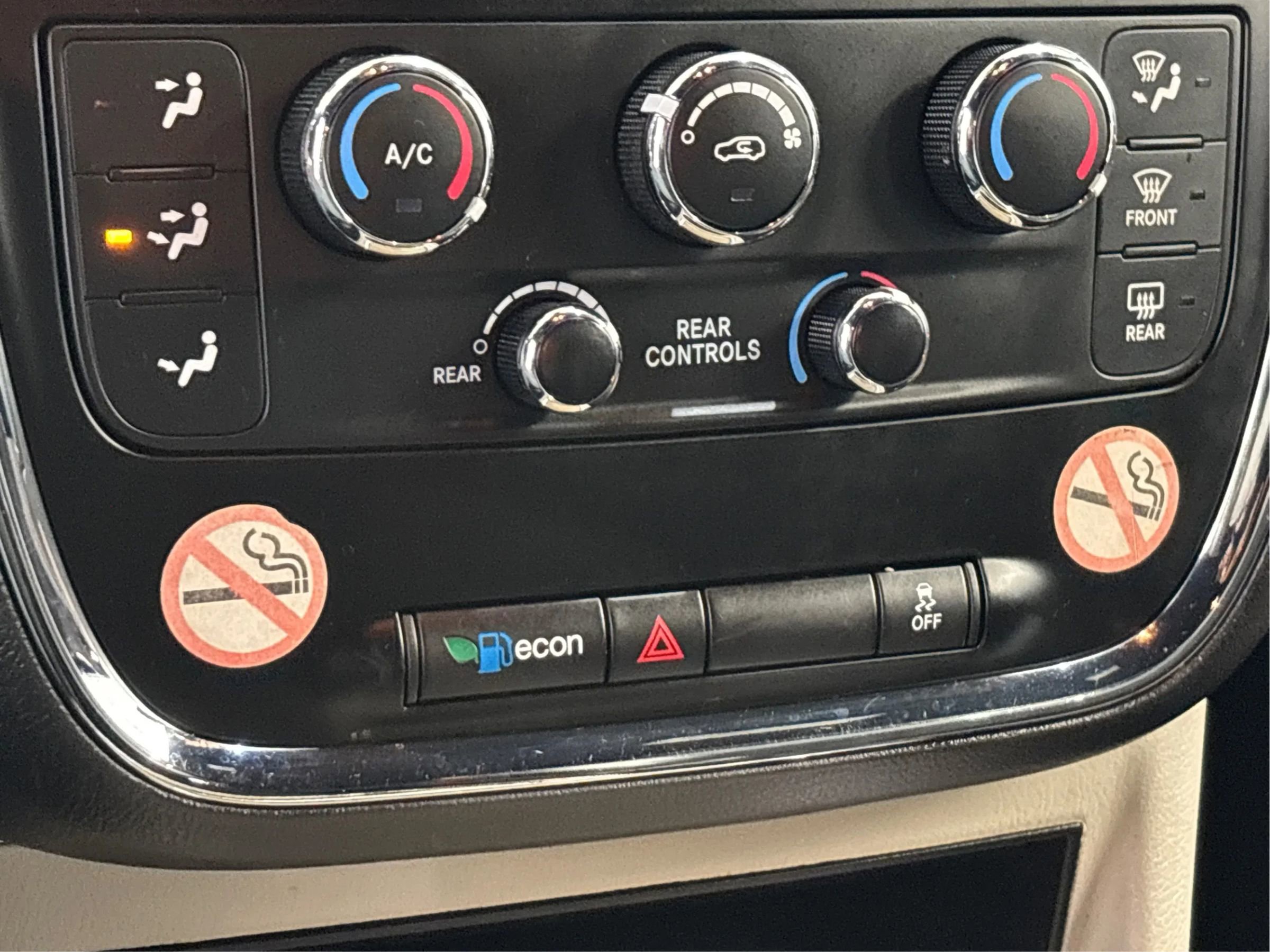 Used 2019 Dodge Grand Caravan SXT FWD image 37