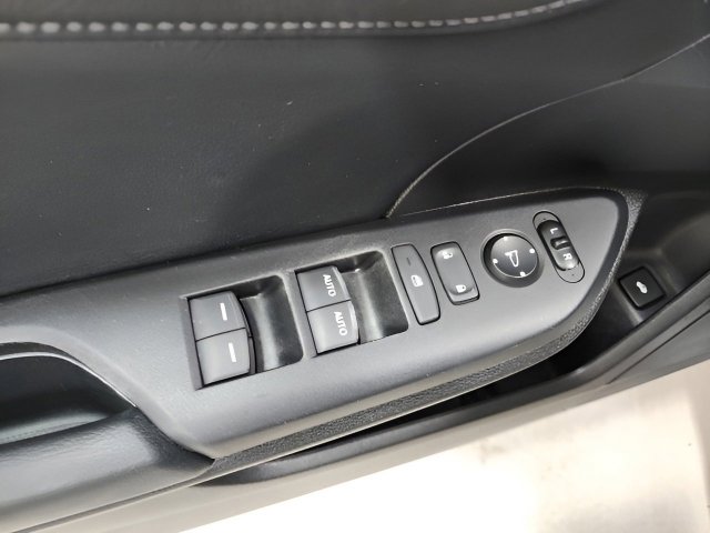 Used 2017 Honda Civic EX-L image 24