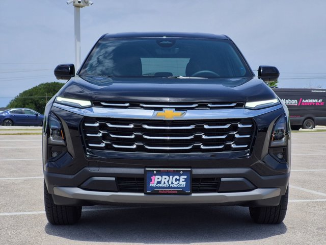 Used 2026 Chevrolet Equinox LT w/ Safety and Technology Package FWD image 2