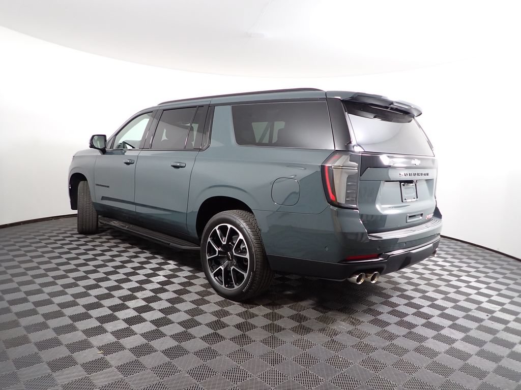New 2026 Chevrolet Suburban RST w/ Advanced Technology Package AWD/4WD image 18
