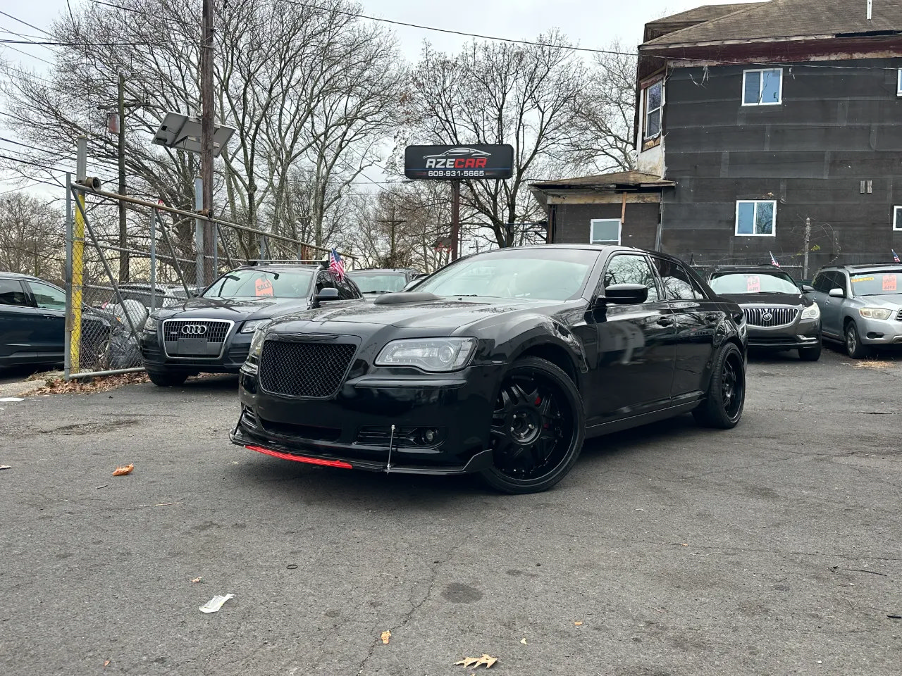Used 2014 Chrysler 300 C RWD image 5