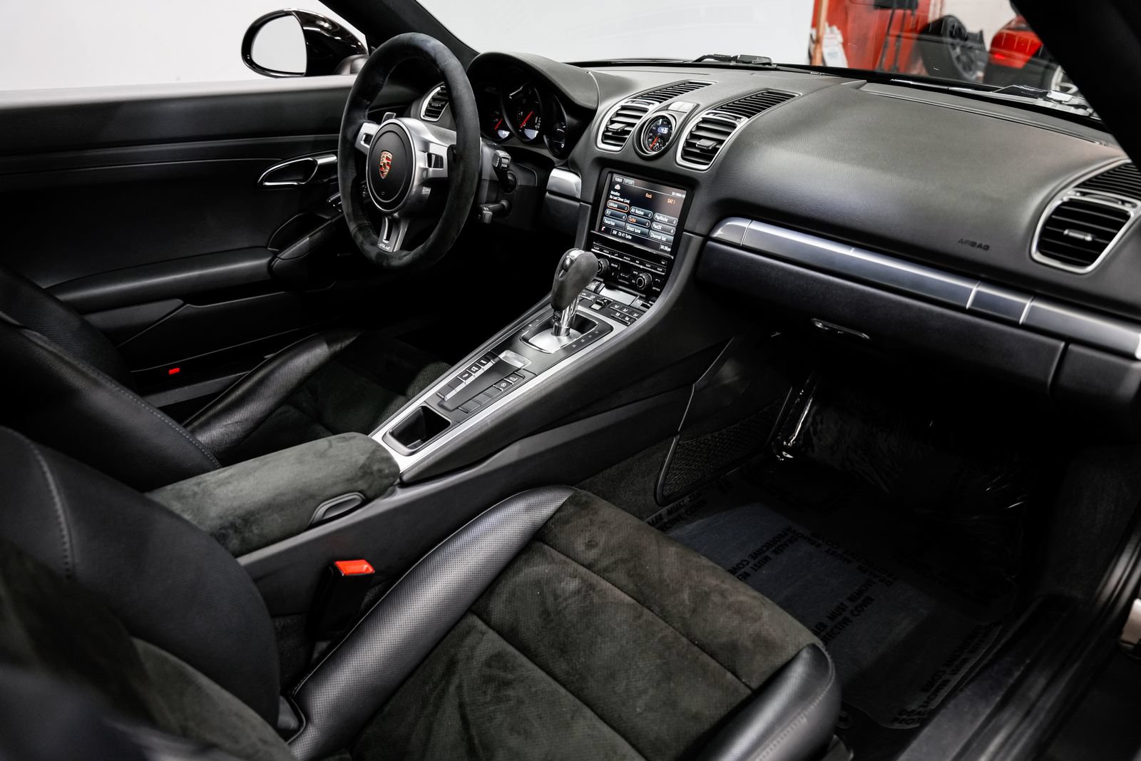 Used 2015 Porsche Cayman RWD image 26