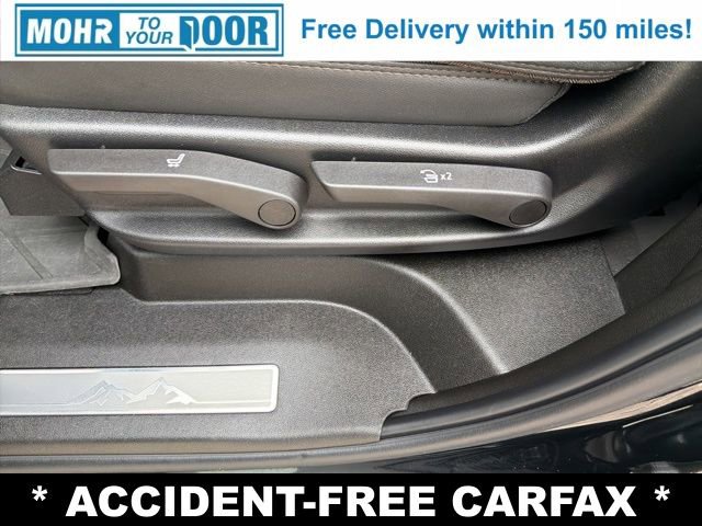 Used 2024 Chevrolet Tahoe High Country image 32