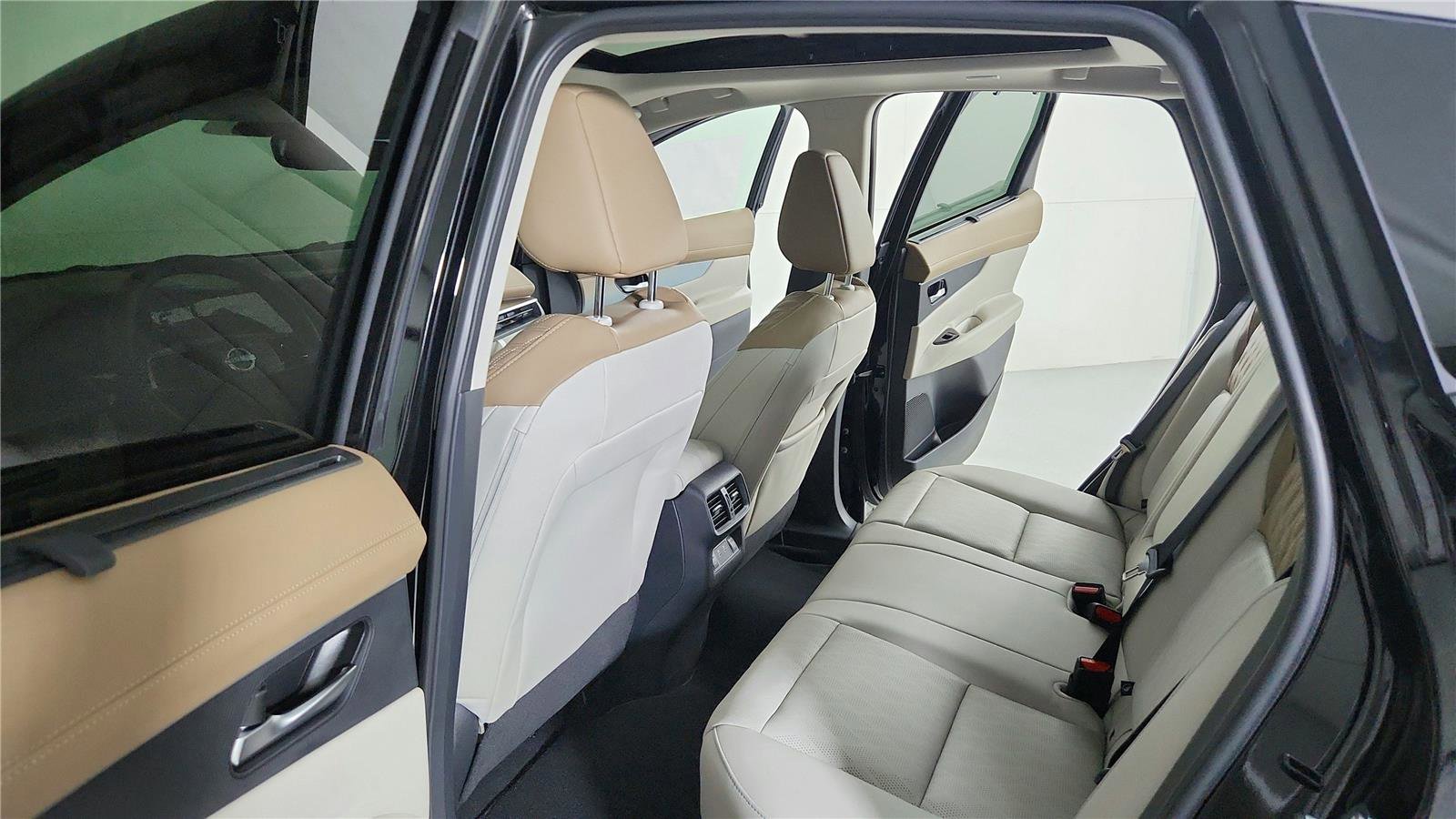 New 2026 Nissan Murano Platinum w/ Cargo Package AWD/4WD image 18