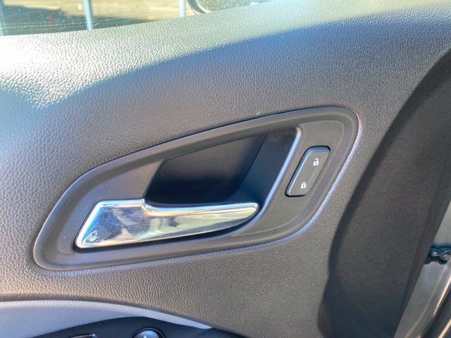 Used 2017 Chevrolet Colorado Z71 AWD/4WD image 29