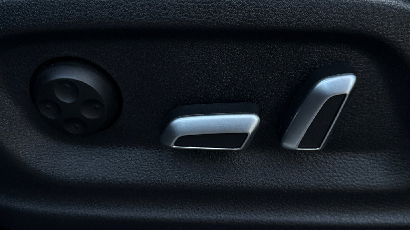 Used 2017 Audi Q5 2.0T Premium Plus w/ Premium Plus Package image 51