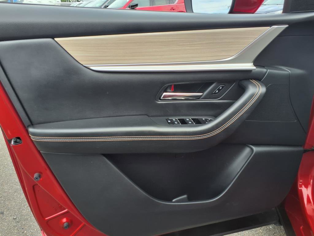 Certified 2024 MAZDA CX-90 Plug-In Hybrid w/ Preferred image 26