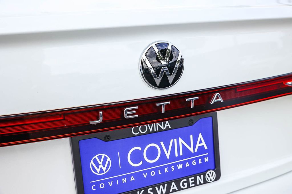New 2026 Volkswagen Jetta SE image 10