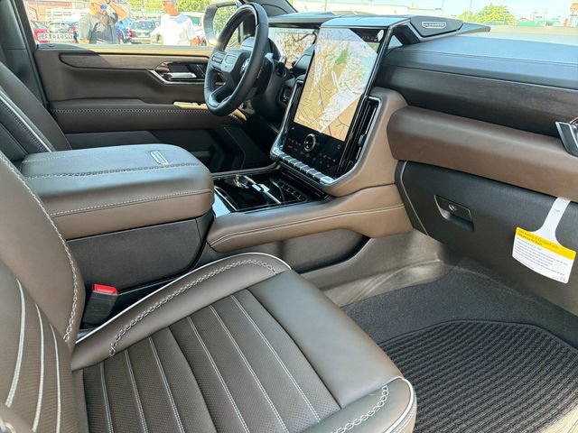New 2026 GMC Yukon XL Denali Ultimate AWD/4WD image 21