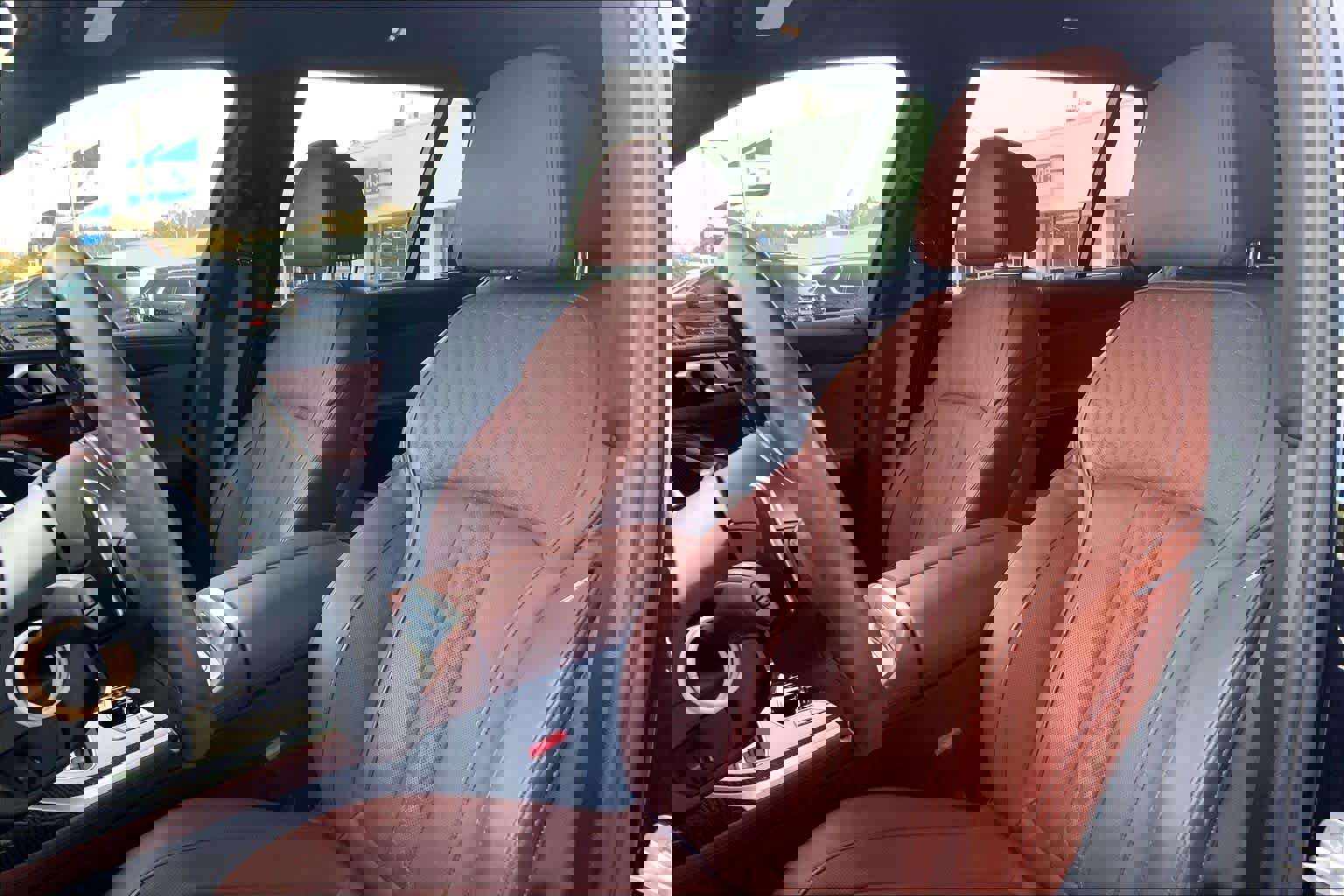 Certified 2024 BMW X7 M60i w/ Executive Package image 7