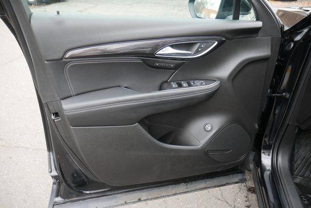 Used 2023 Buick Envision Essence image 13