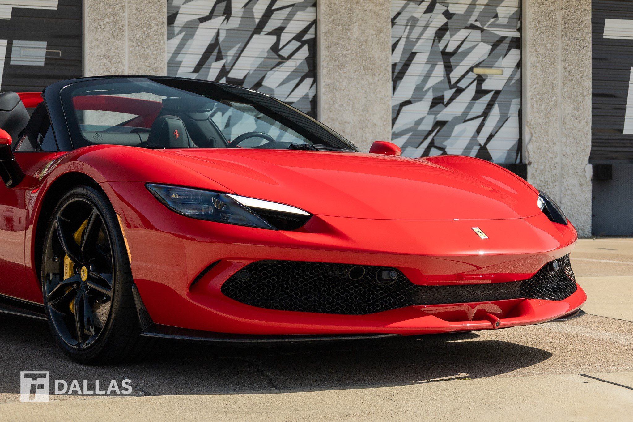 Used 2025 Ferrari 296 GTS RWD image 2