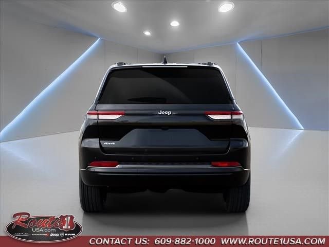 New 2026 Jeep Grand Cherokee Limited image 8