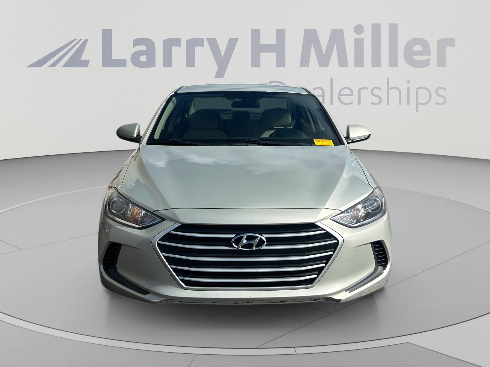 Used 2018 Hyundai Elantra SEL w/ Cargo Package FWD image 9