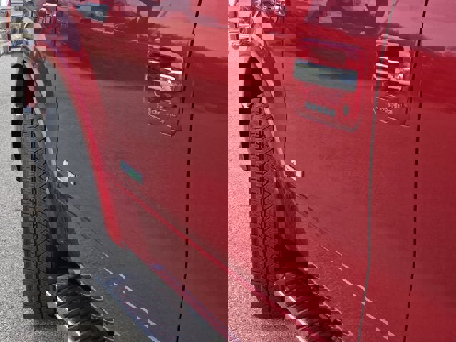 Used 2012 Ford F150 Lariat w/ Lariat Chrome Pkg image 18