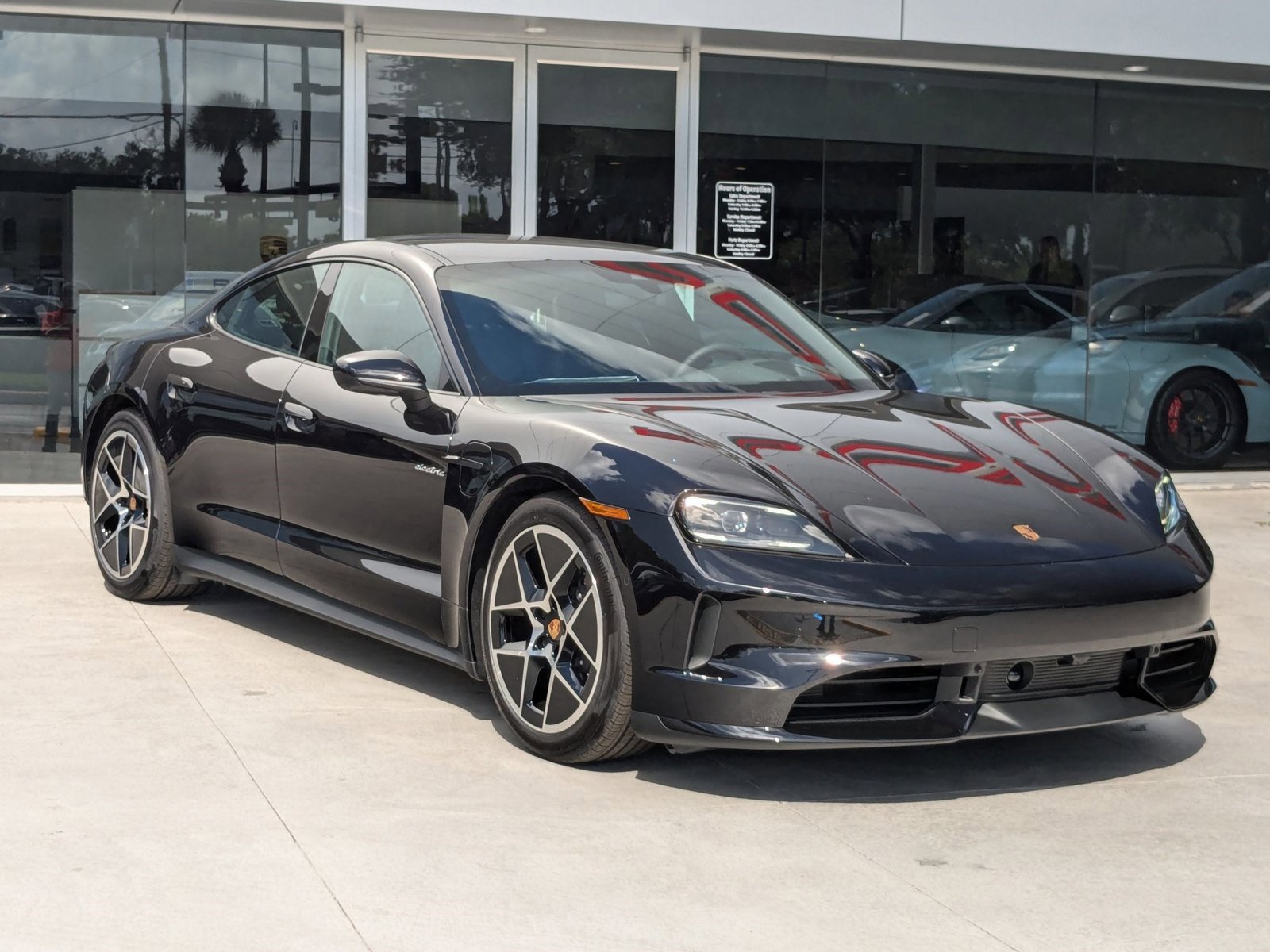 New 2025 Porsche Taycan image 6