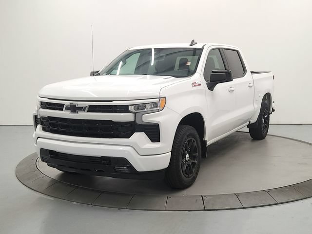 Used 2024 Chevrolet Silverado 1500 RST w/ Z71 Off-Road Package AWD/4WD image 4