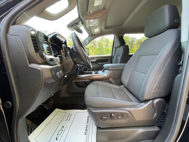 Used 2024 Chevrolet Silverado 3500 LT w/ Convenience Package AWD/4WD image 19