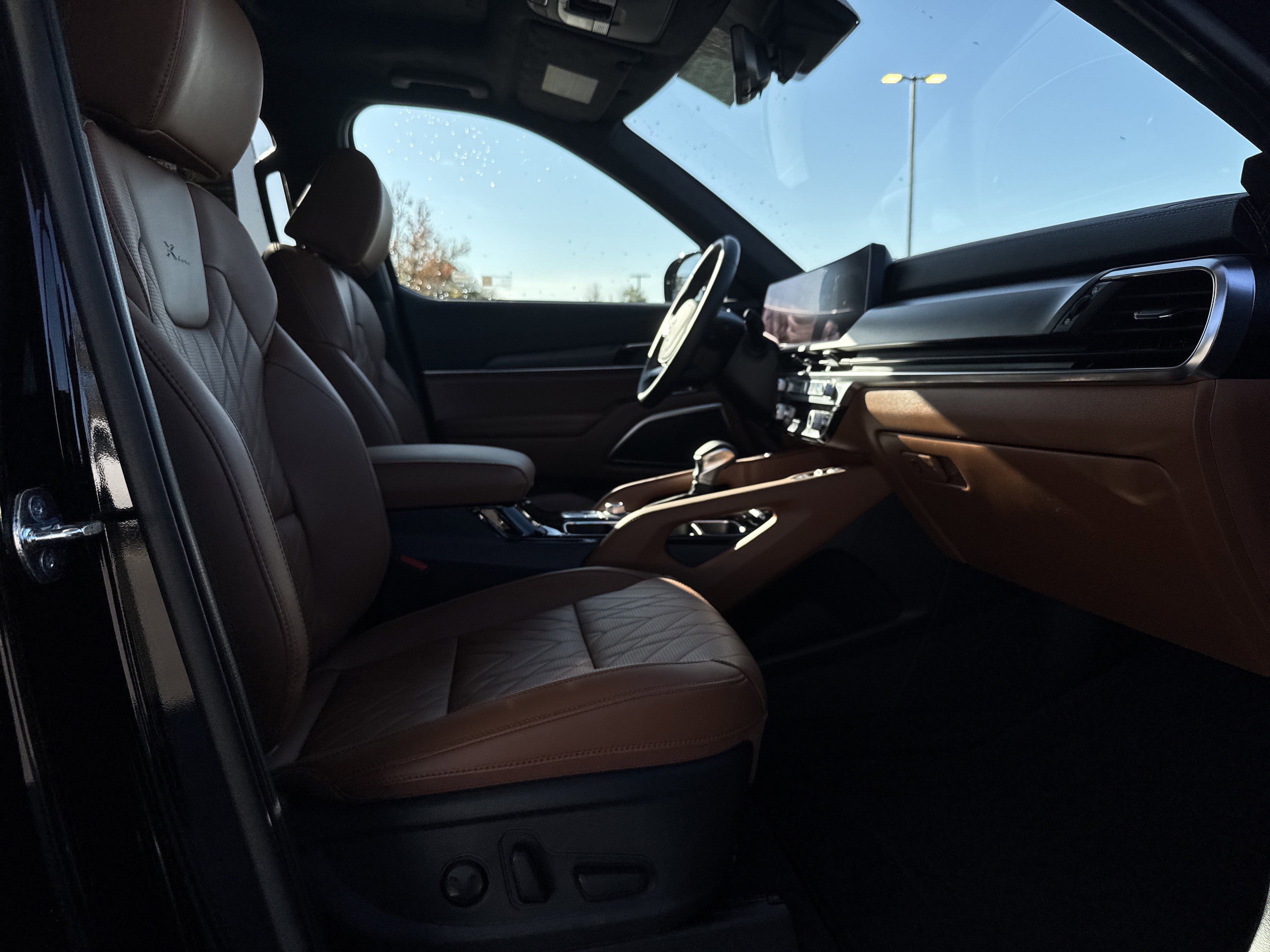 Used 2025 Kia Telluride SX Prestige X-Line image 33