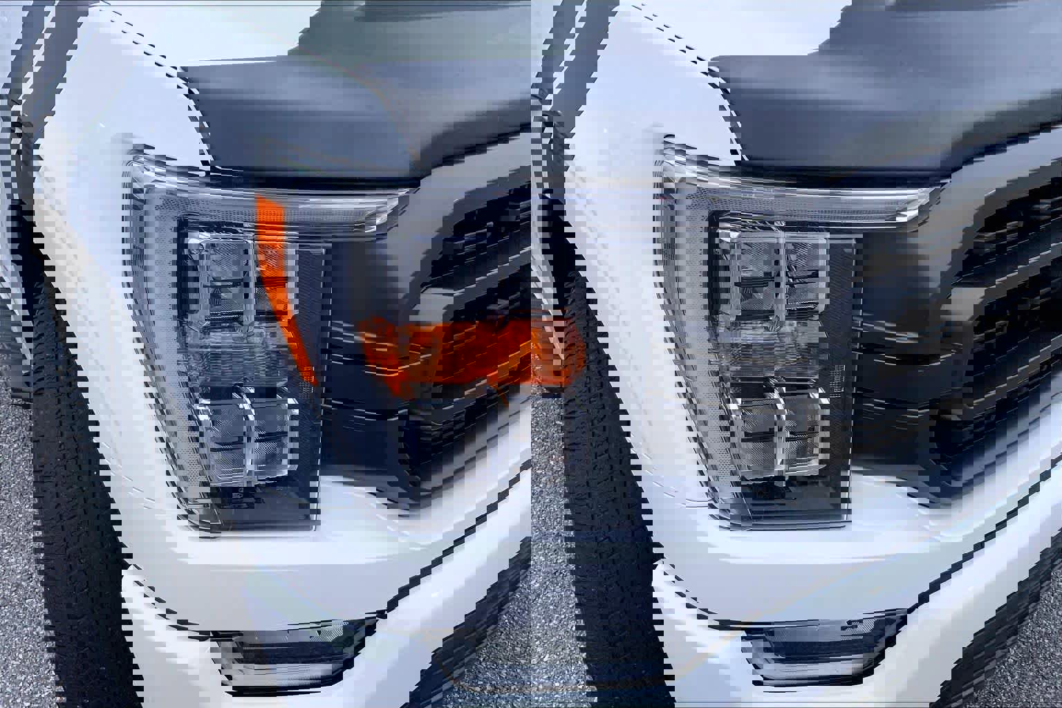 Used 2023 Ford F150 XLT w/ Equipment Group 302A High image 25