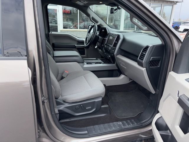 Used 2020 Ford F150 XLT w/ Equipment Group 302A Luxury AWD/4WD image 6