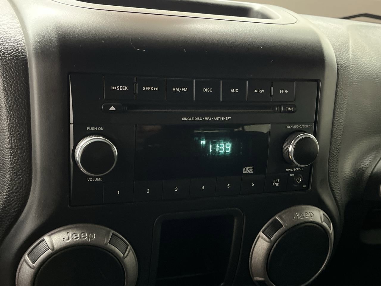 Used 2016 Jeep Wrangler Unlimited Sport AWD/4WD image 5