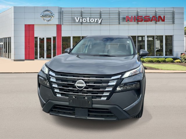 Used 2024 Nissan Rogue SV AWD/4WD image 8