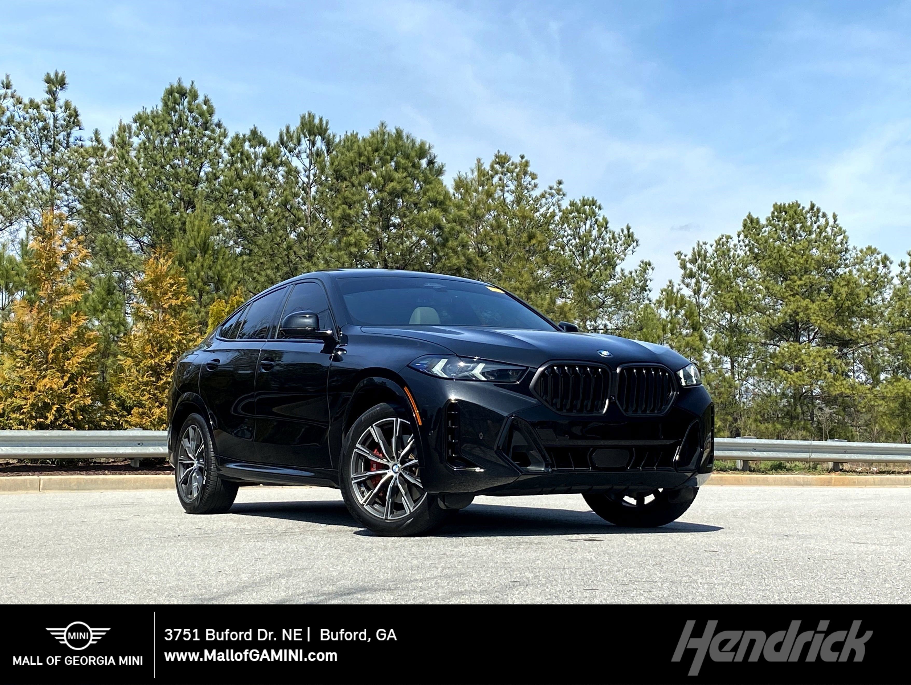 Used 2024 BMW X6 xDrive40i w/ M Sport Professional Package image 1