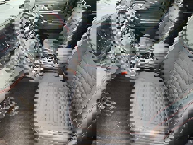 Certified 2025 Ford Explorer ST-Line image 9